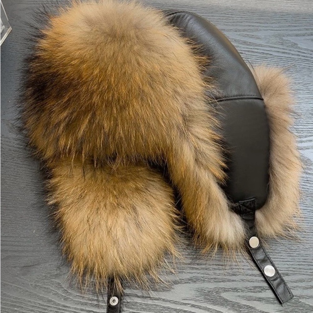 Genuine Tanuki Raccoon fur/leather hat. - Picture 3 of 4